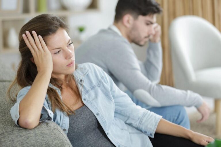 Dear Abby: My husband continues to protect his battered little mother

